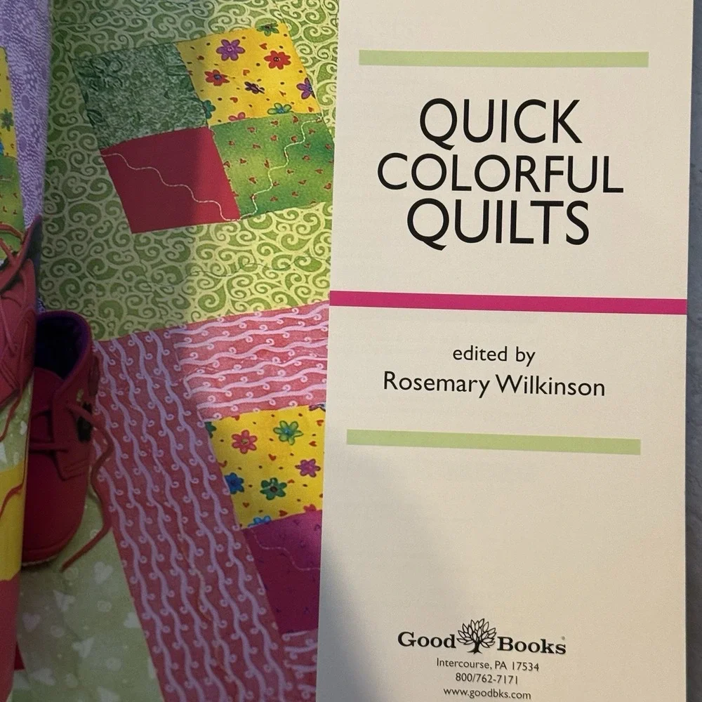 Quick Colorful Quilts: 15 Sizzling New Fast and Easy Quilts Paperback VTG‎ 2003
